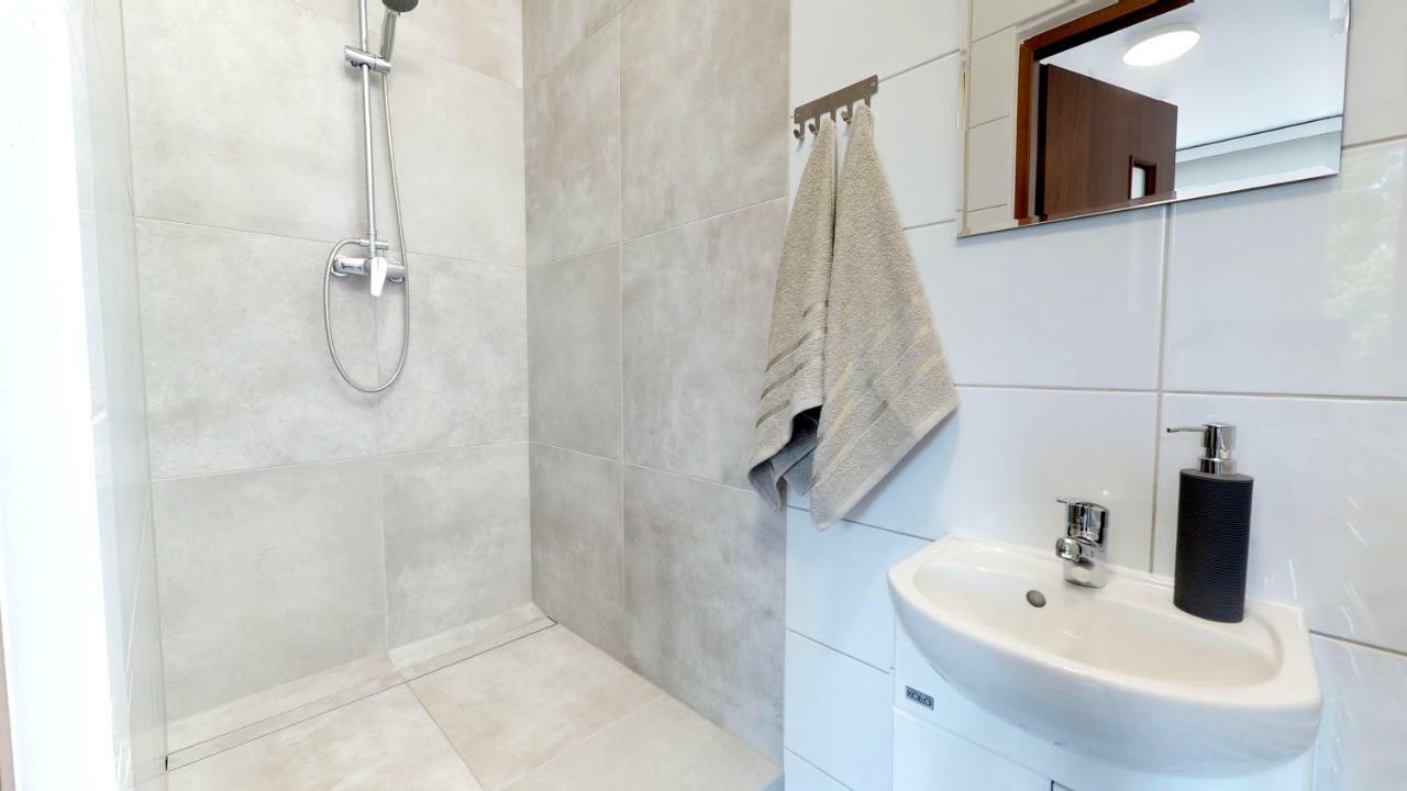 New Whitehouse Rooms Gdansk Luaran gambar
